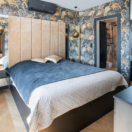 דירות גדינייה Luksusowy Penthouse Z Jacuzzi I Widokiem Na Morze מראה חיצוני תמונה