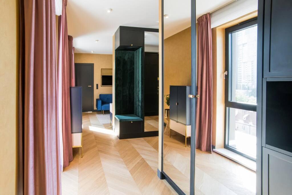 דירות גדינייה Luksusowy Penthouse Z Jacuzzi I Widokiem Na Morze מראה חיצוני תמונה